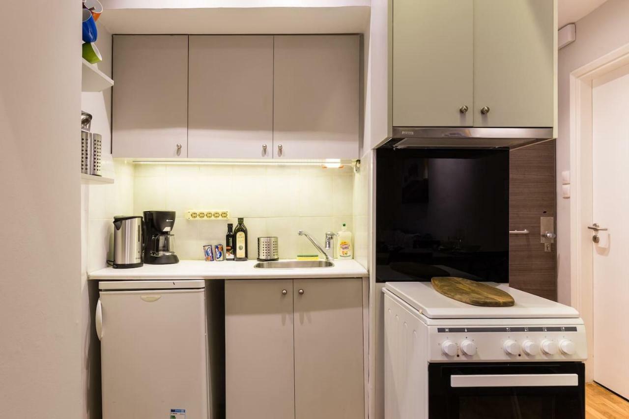 אתונה Apartment Near Acropolis מראה חיצוני תמונה